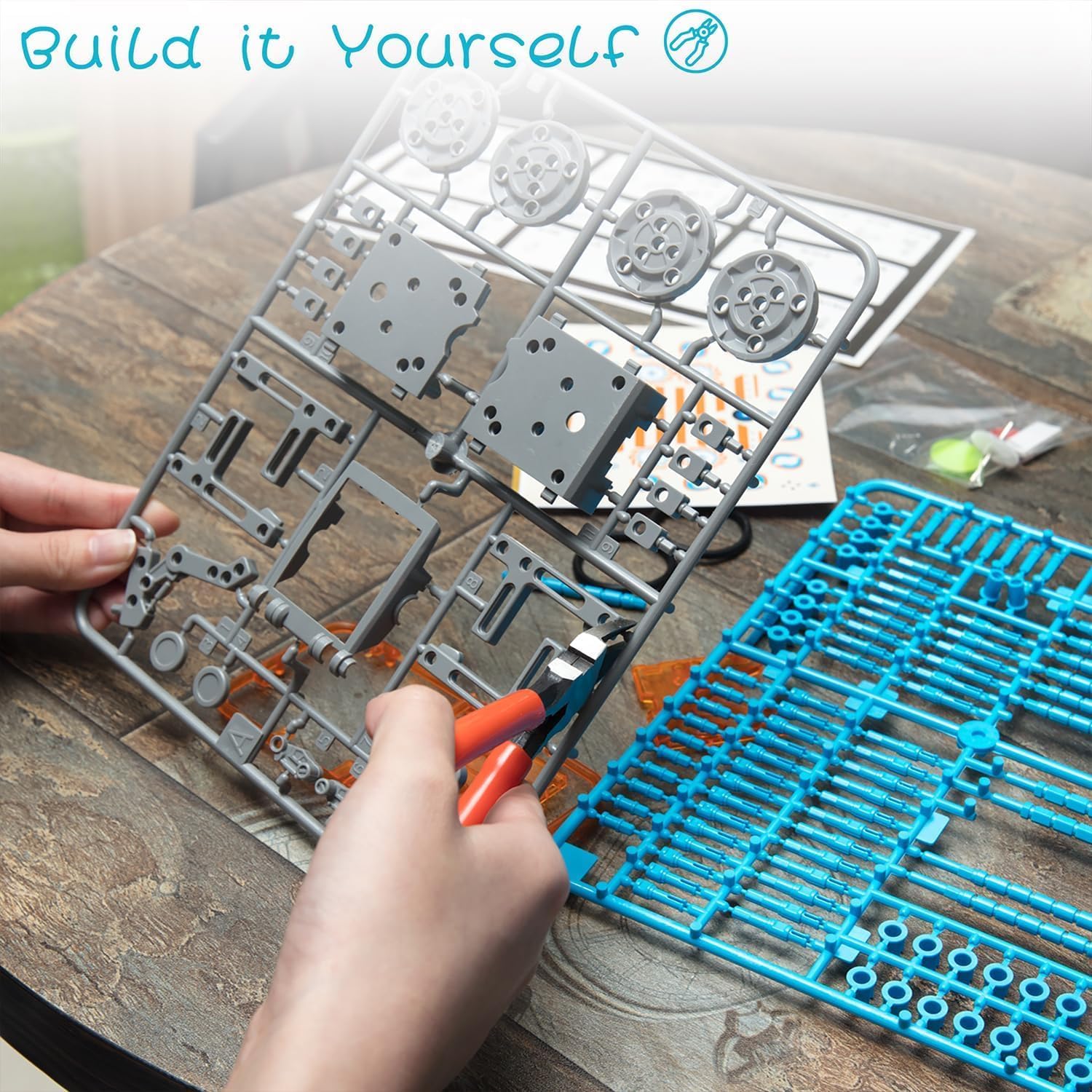 14-Piece - Solar - STEM Robot Kit - STEM Learning Toy - Ages 8-12